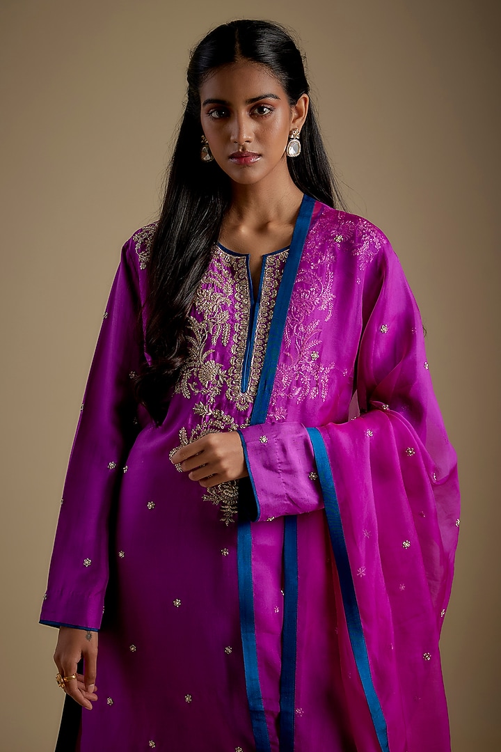 Purple Dupion Silk Hand Embroidered Kurta Set by Anushree Reddy at Pernia's Pop Up Shop