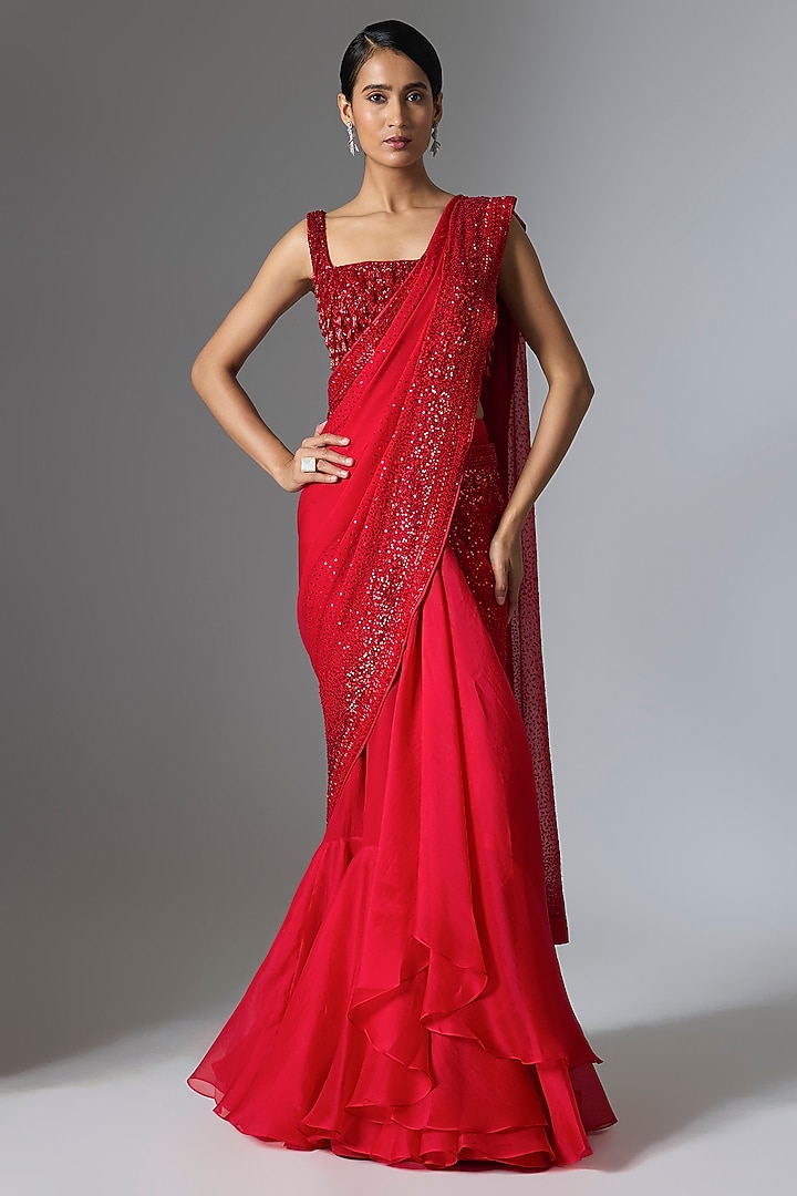 Red Organza & Chiffon Sequin Embellished Bridal Saree Set by Anushree Reddy at Pernia's Pop Up Shop