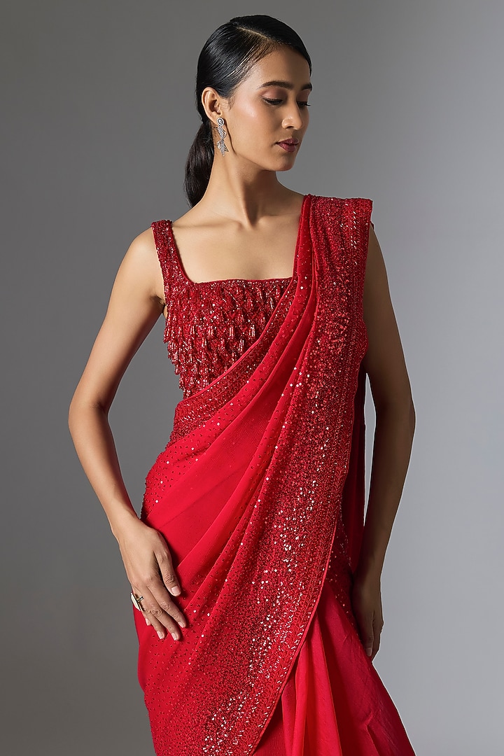 Red Organza & Chiffon Sequin Embellished Bridal Saree Set by Anushree Reddy at Pernia's Pop Up Shop