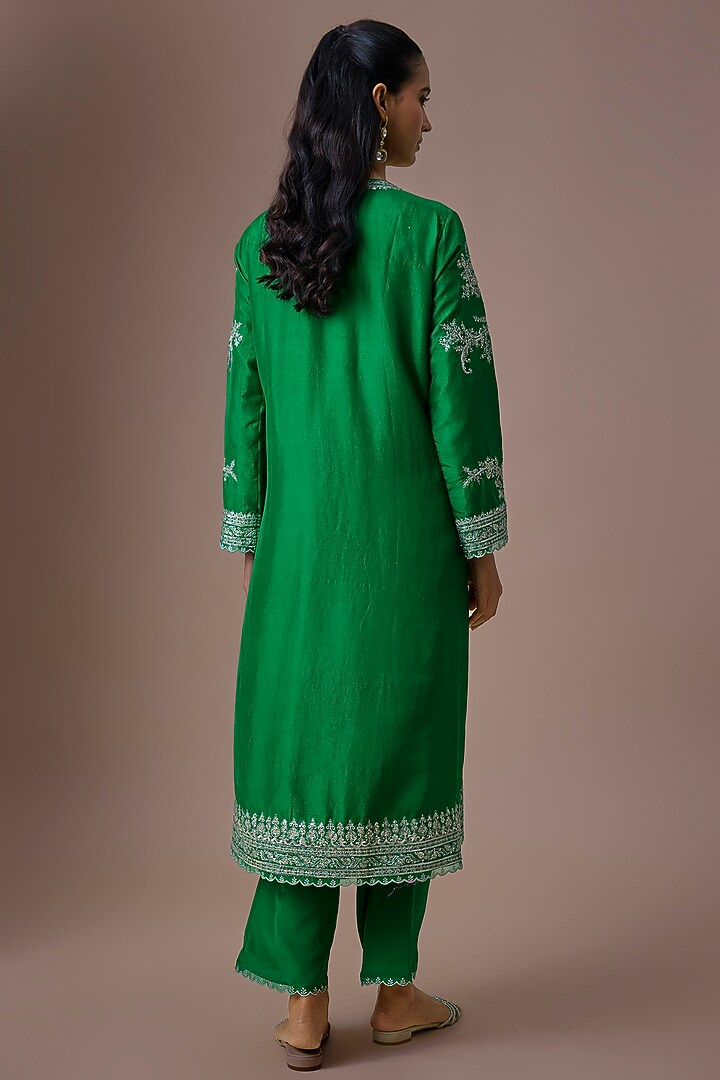 Emerald Green Dupion Silk Sequins Embroidered Kurta Set by Anushree Reddy at Pernia's Pop Up Shop