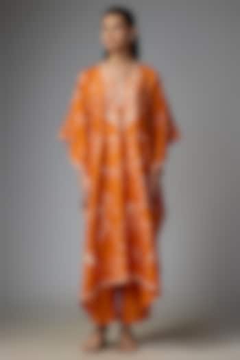 Orange Dupion Silk Aari & Thread Work Kaftan Set by Anushree Reddy at Pernia's Pop Up Shop