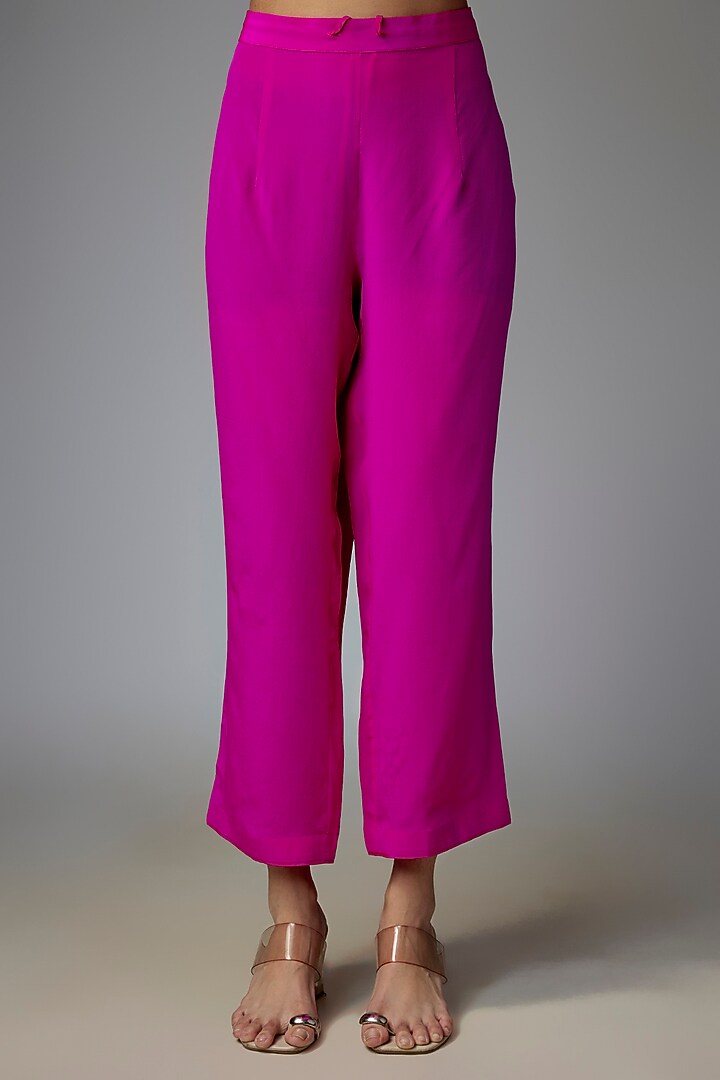 Hot Pink Dupion Silk Aari & Thread Work Kaftan Set by Anushree Reddy at Pernia's Pop Up Shop