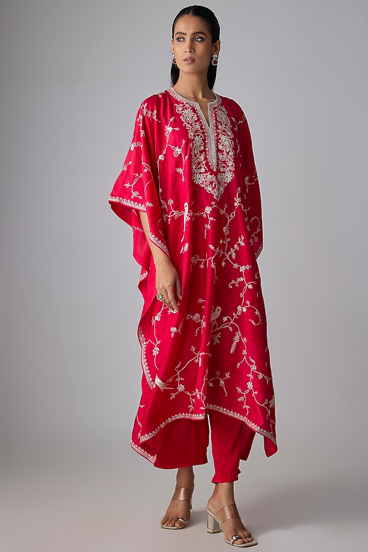 Cherry Red Dupion Silk Thread Work Kaftan Set by Anushree Reddy at Pernia's Pop Up Shop