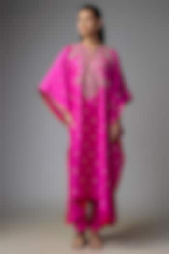 Hot Pink Dupion Silk Hand Embroidered Kaftan Set by Anushree Reddy at Pernia's Pop Up Shop