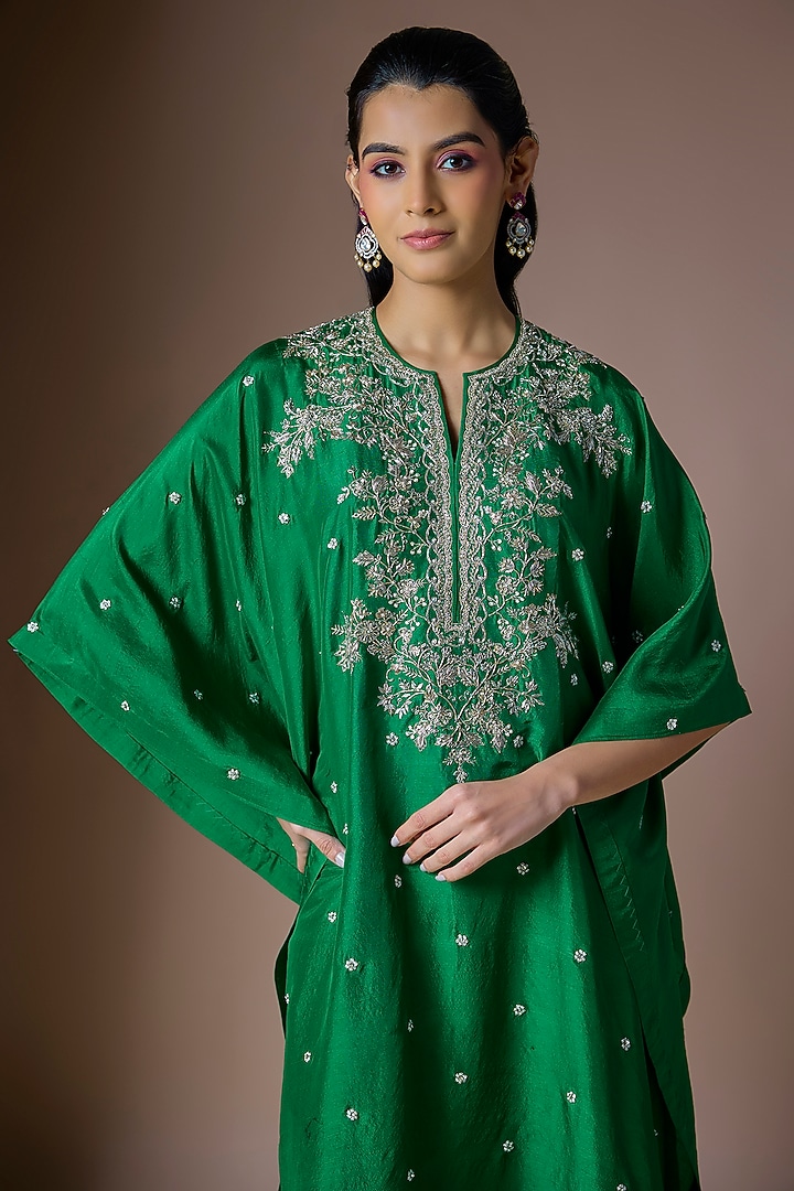 Emerald Green Dupion Silk Hand Embroidered Kaftan Set by Anushree Reddy at Pernia's Pop Up Shop