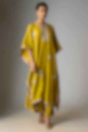 Chutney Green Dupion Silk Hand & Machine Embroidered Kaftan Set by Anushree Reddy at Pernia's Pop Up Shop