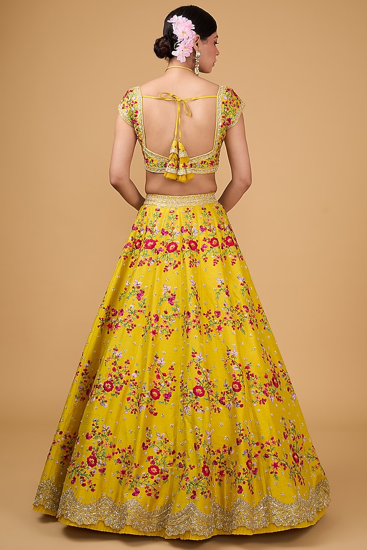 Yellow Raw Silk Thread & Zardosi Embroidered Bridal Lehenga Set by Anushree Reddy at Pernia's Pop Up Shop