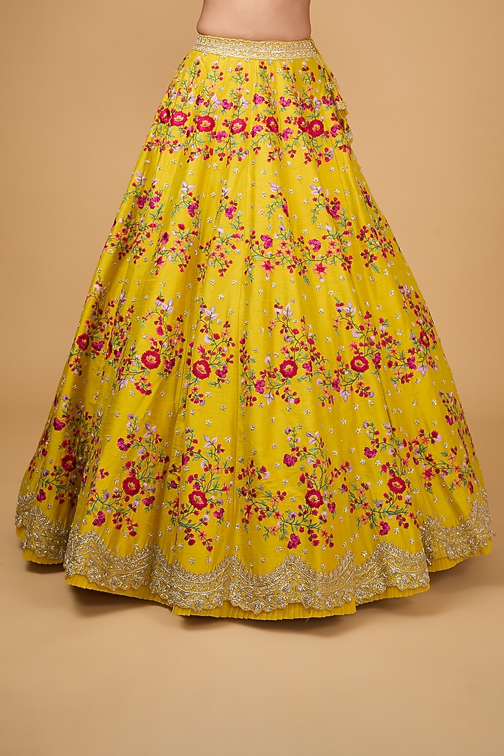 Yellow Raw Silk Thread & Zardosi Embroidered Bridal Lehenga Set by Anushree Reddy at Pernia's Pop Up Shop