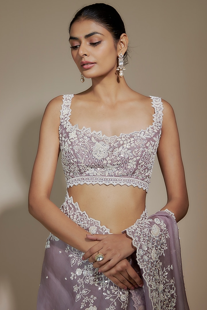 Lilac Organza Hand Embroidered Reception Saree Set by Anushree Reddy at Pernia's Pop Up Shop