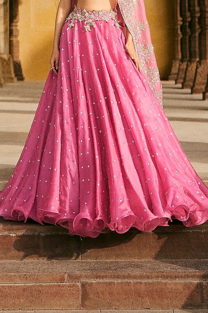 Pink Organza Embroidered Bridal Lehenga Set by Anushree Reddy at Pernia's Pop Up Shop