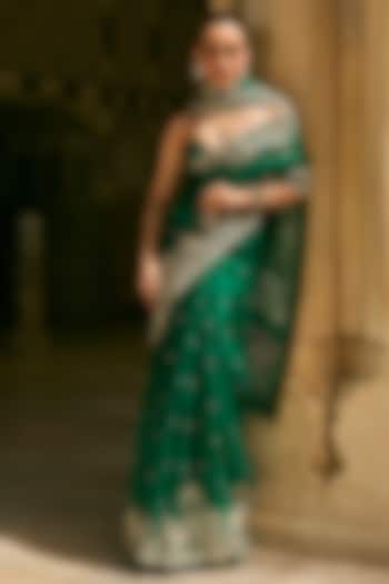 Emerald Green Organza Embroidered Bridal Saree Set by Anushree Reddy at Pernia's Pop Up Shop