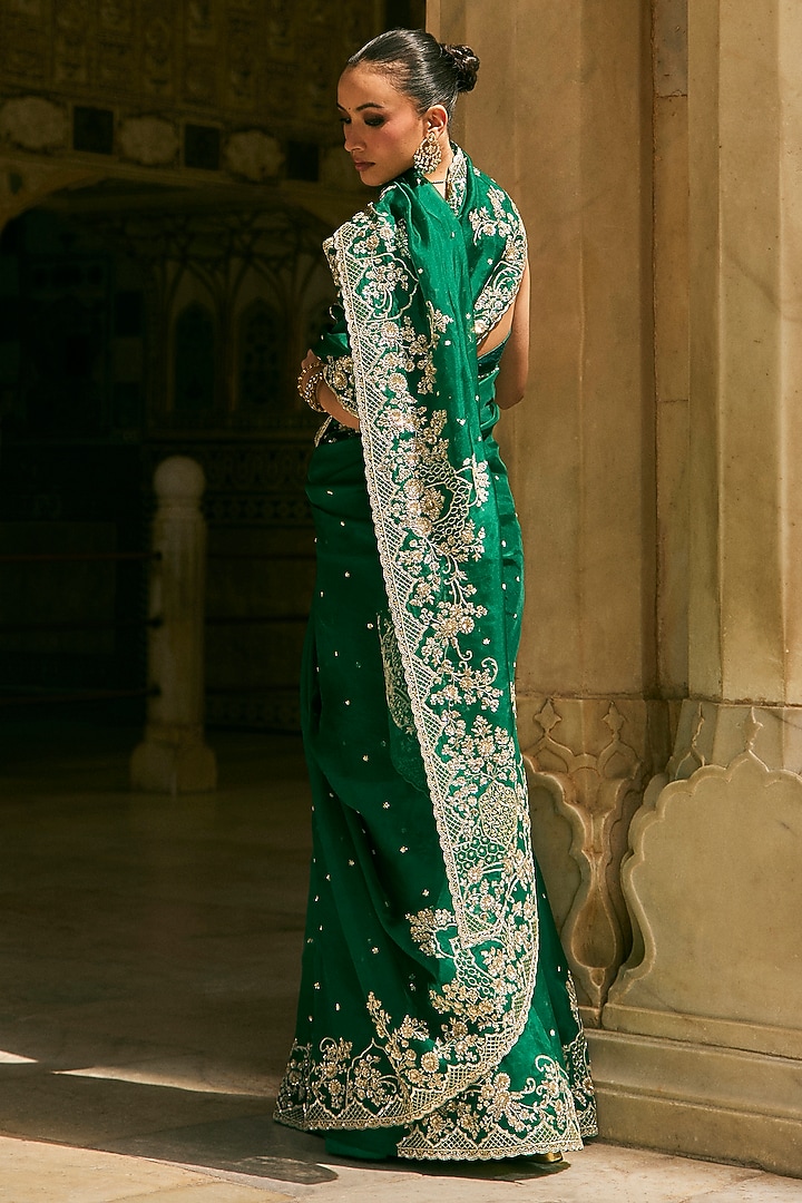 Emerald Green Organza Embroidered Bridal Saree Set by Anushree Reddy at Pernia's Pop Up Shop