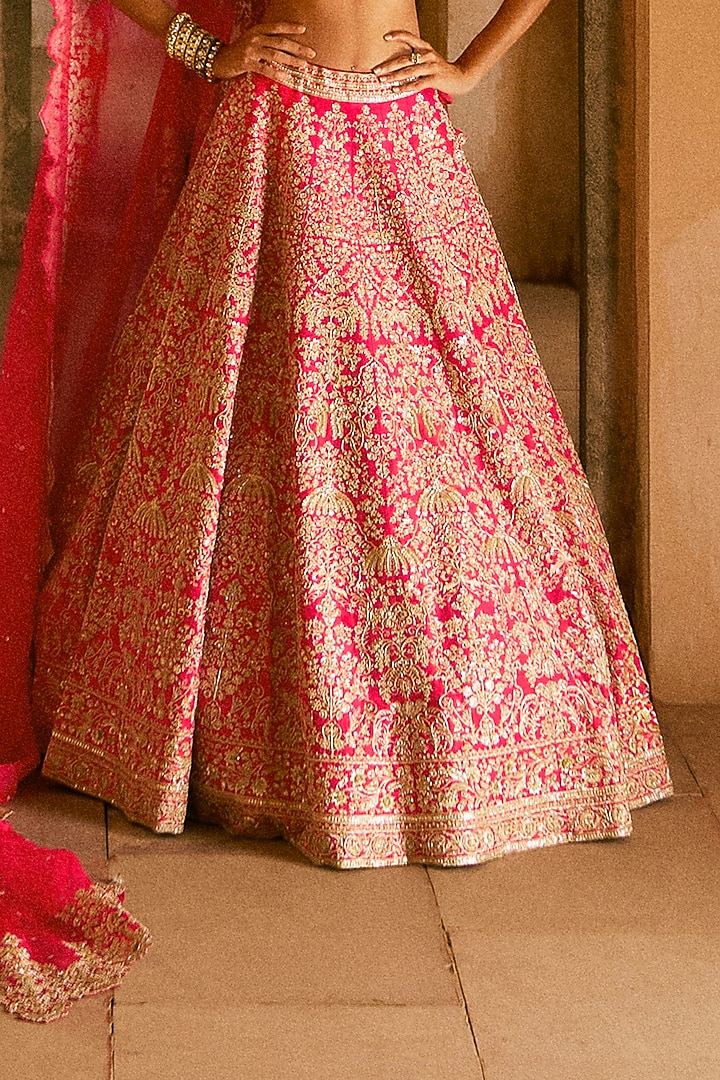 Cherry Red Organza Embroidered Bridal Lehenga Set by Anushree Reddy at Pernia's Pop Up Shop