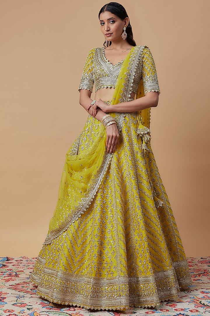 Yellow Organza Embroidered Bridal Lehenga Set by Anushree Reddy at Pernia's Pop Up Shop