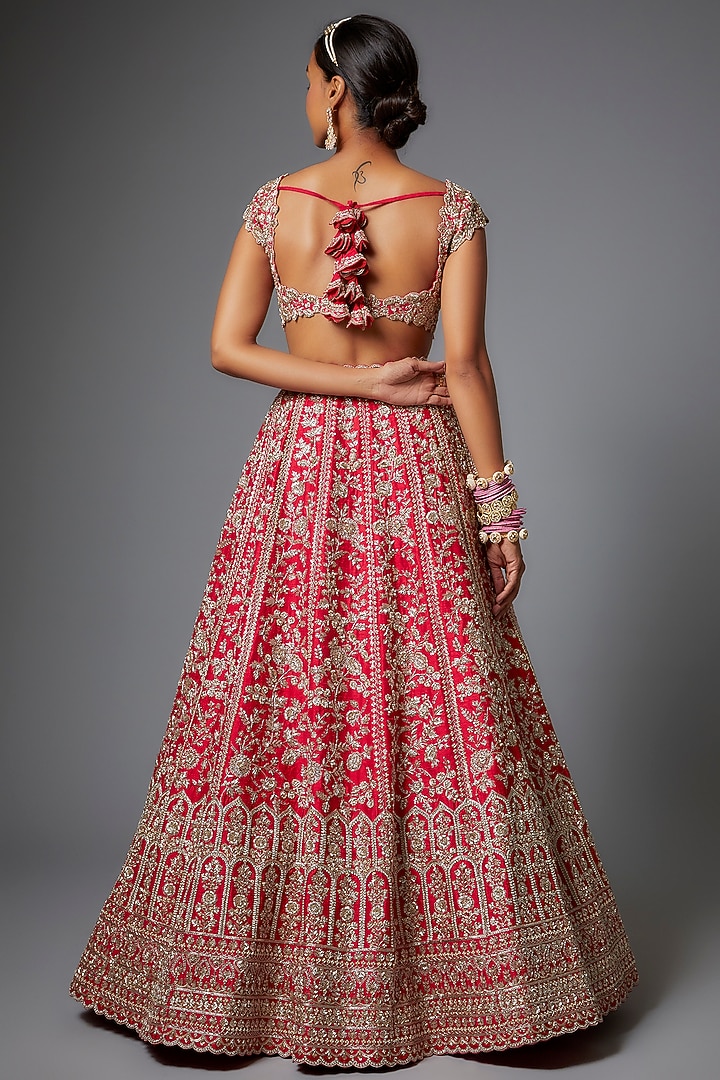 Red Raw Silk Embroidered Bridal Lehenga Set by Anushree Reddy at Pernia's Pop Up Shop
