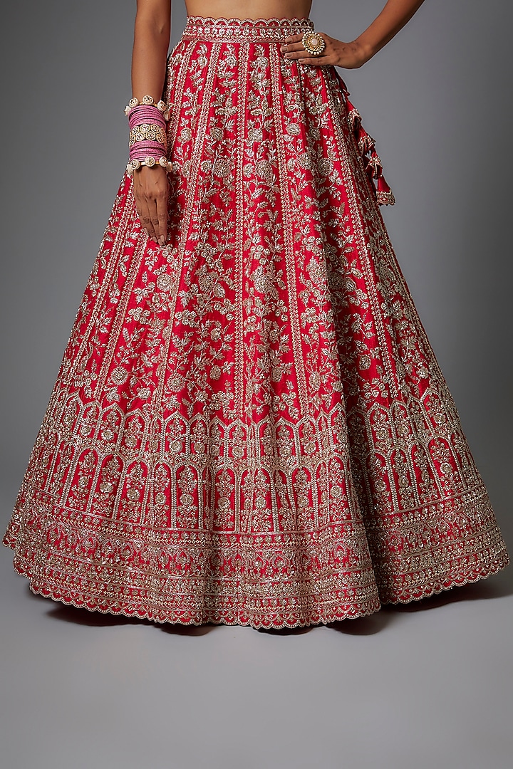 Red Raw Silk Embroidered Bridal Lehenga Set by Anushree Reddy at Pernia's Pop Up Shop