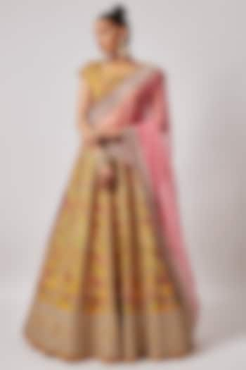 Yellow Raw Silk Bridal Lehenga Set by Anushree Reddy at Pernia's Pop Up Shop