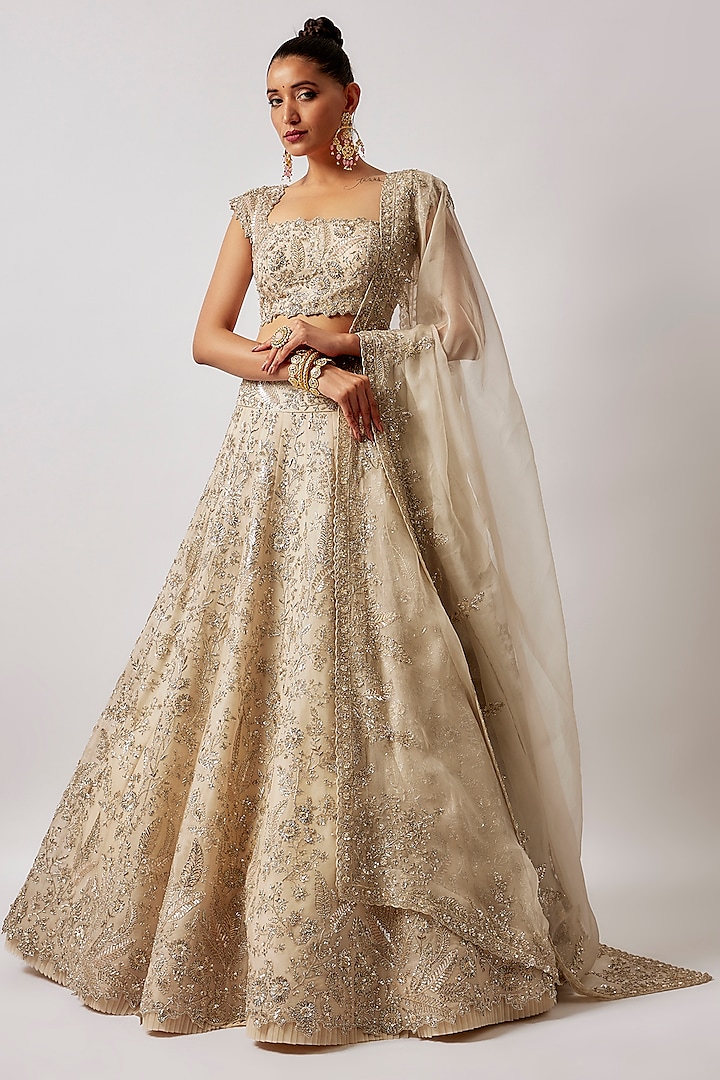 Ivory Organza Embroidered Bridal Lehenga Set by Anushree Reddy at Pernia's Pop Up Shop