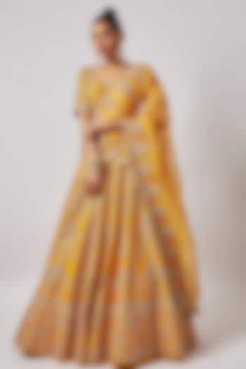 Yellow Raw Silk Embroidered Bridal Lehenga Set by Anushree Reddy at Pernia's Pop Up Shop