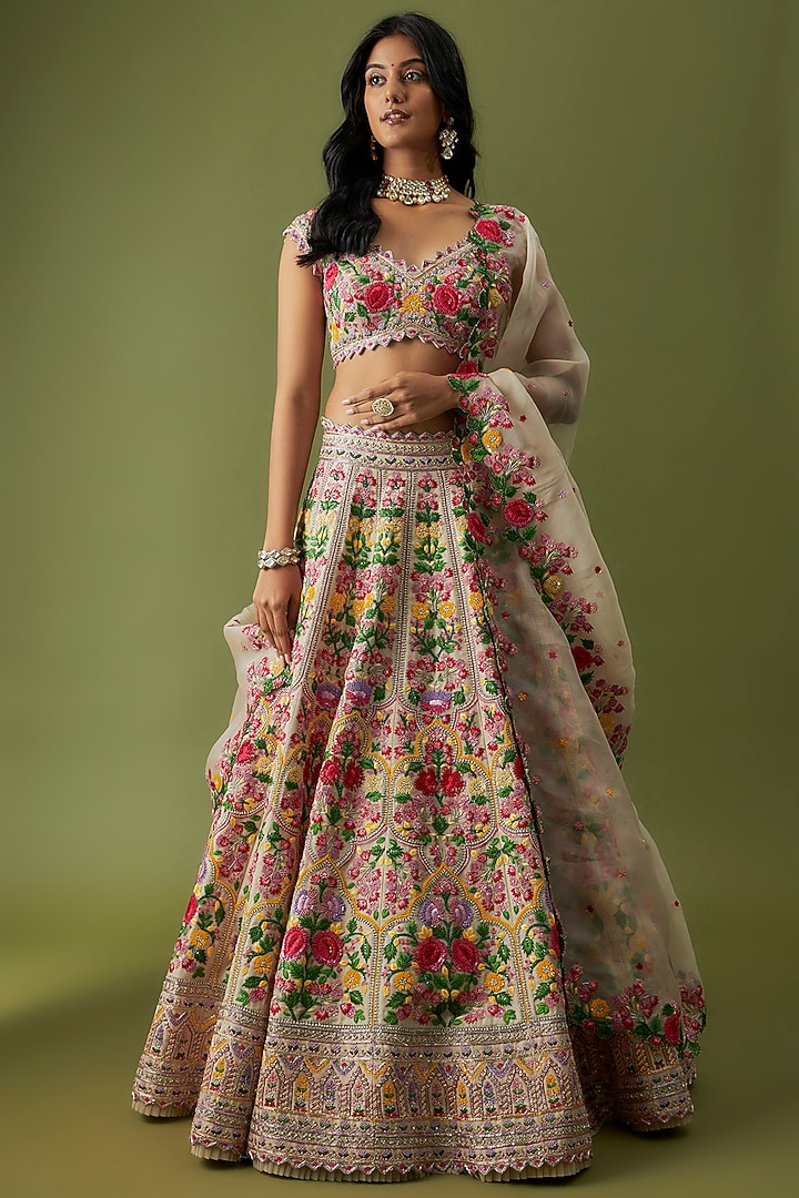 Pink Organza Embroidered Bridal Lehenga Set by Anushree Reddy at Pernia's Pop Up Shop