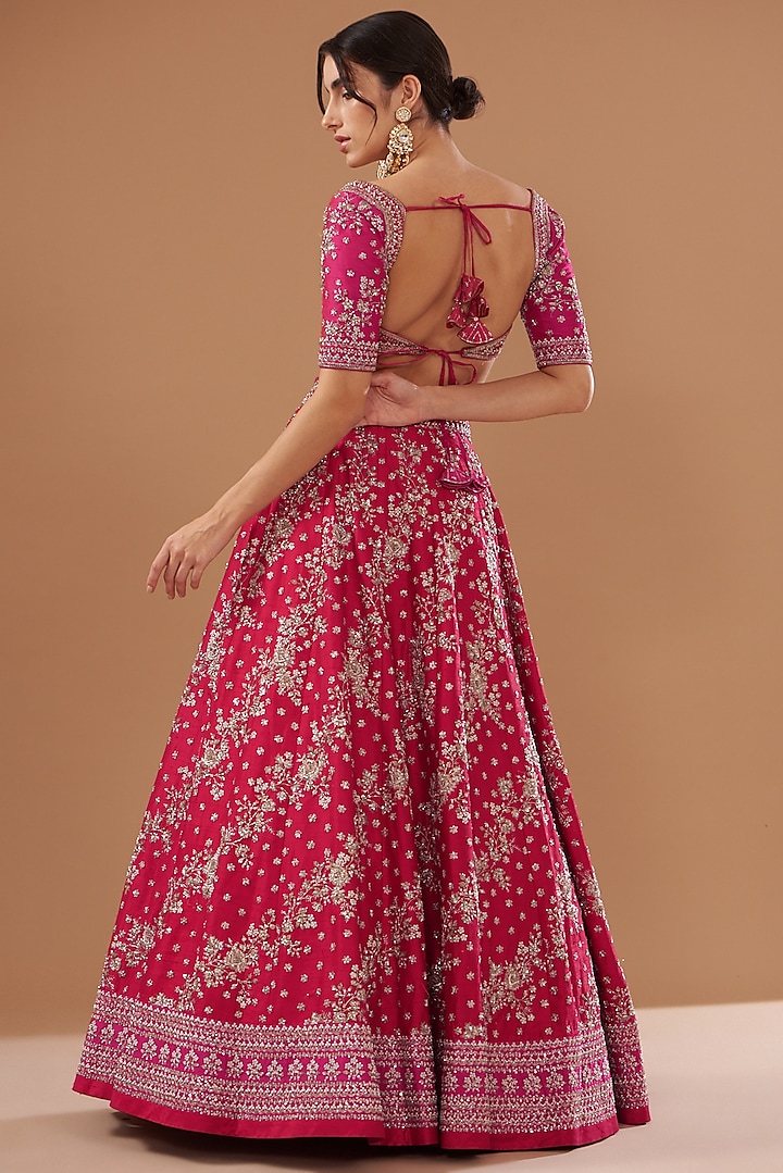 Red Raw Silk Embroidered Bridal Lehenga Set by Anushree Reddy at Pernia's Pop Up Shop