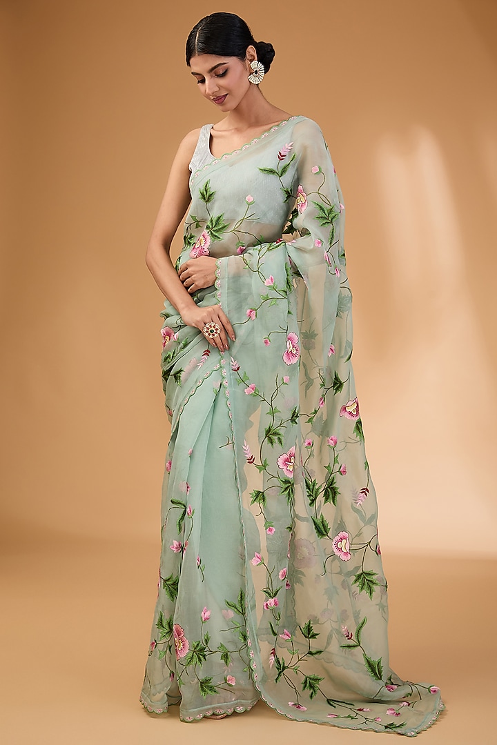 Sea Blue Organza Thread Hand & Machine Embroidered Bridal Saree Set by Anushree Reddy at Pernia's Pop Up Shop