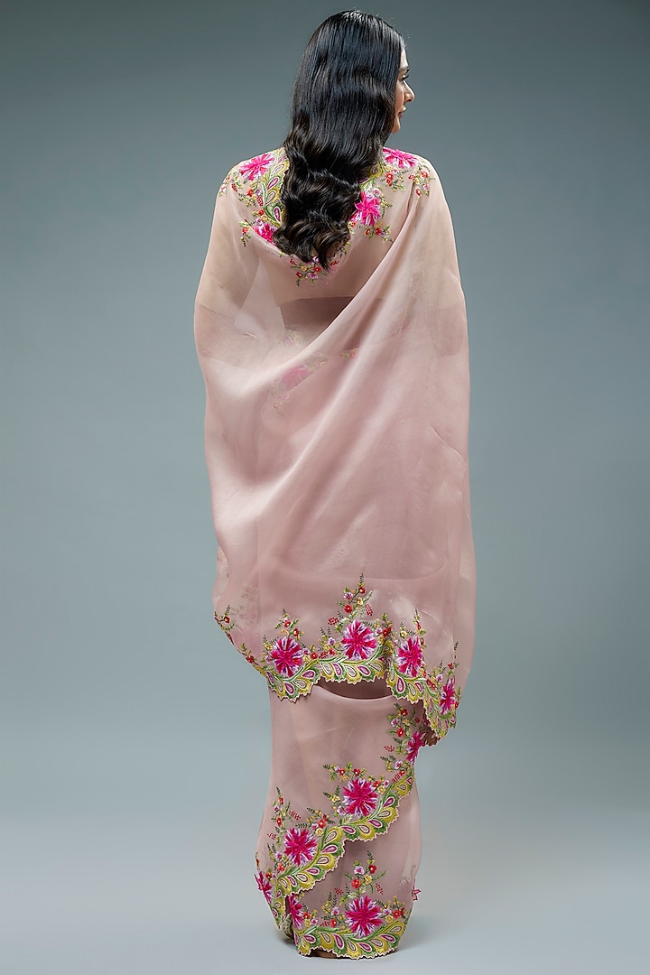 Pink Organza Thread Embroidered Bridal Saree Set by Anushree Reddy at Pernia's Pop Up Shop