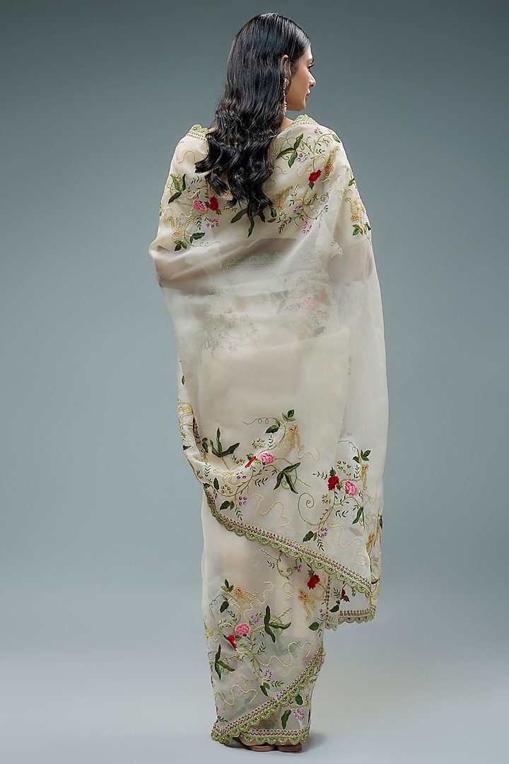 Ivory Organza Thread Embroidered Bridal Saree Set by Anushree Reddy at Pernia's Pop Up Shop