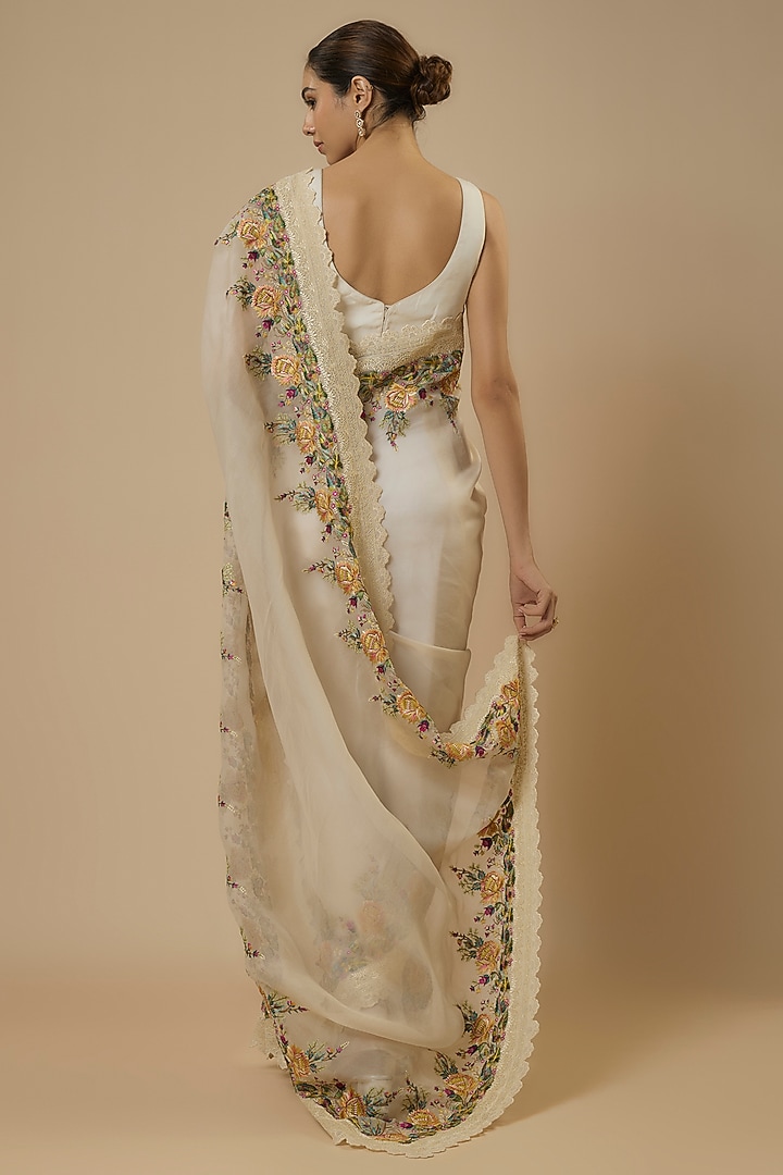 Ivory Organza Hand & Machine Embroidered Bridal Saree Set by Anushree Reddy at Pernia's Pop Up Shop