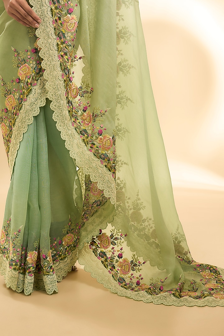 Mint Green Organza Thread Embroidered Bridal Saree Set by Anushree Reddy at Pernia's Pop Up Shop