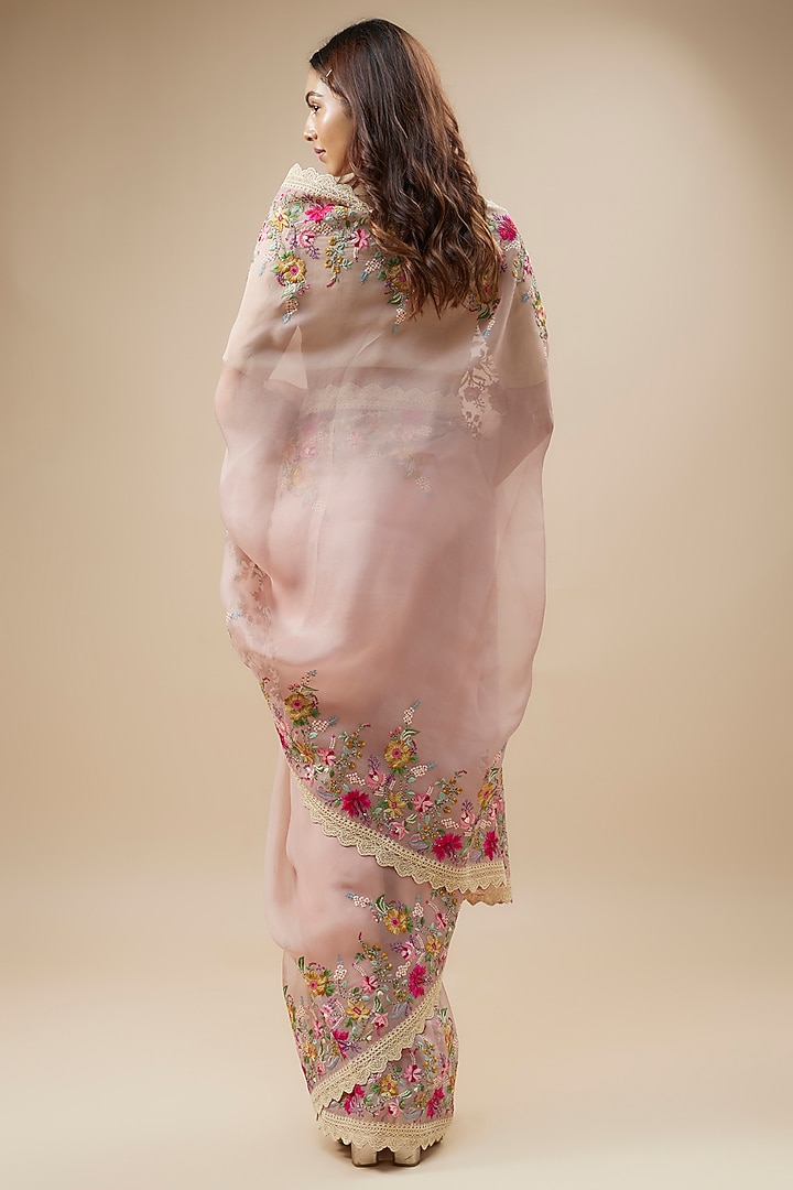 Peach Organza Thread Hand & Machine Embroidered Bridal Saree Set by Anushree Reddy at Pernia's Pop Up Shop