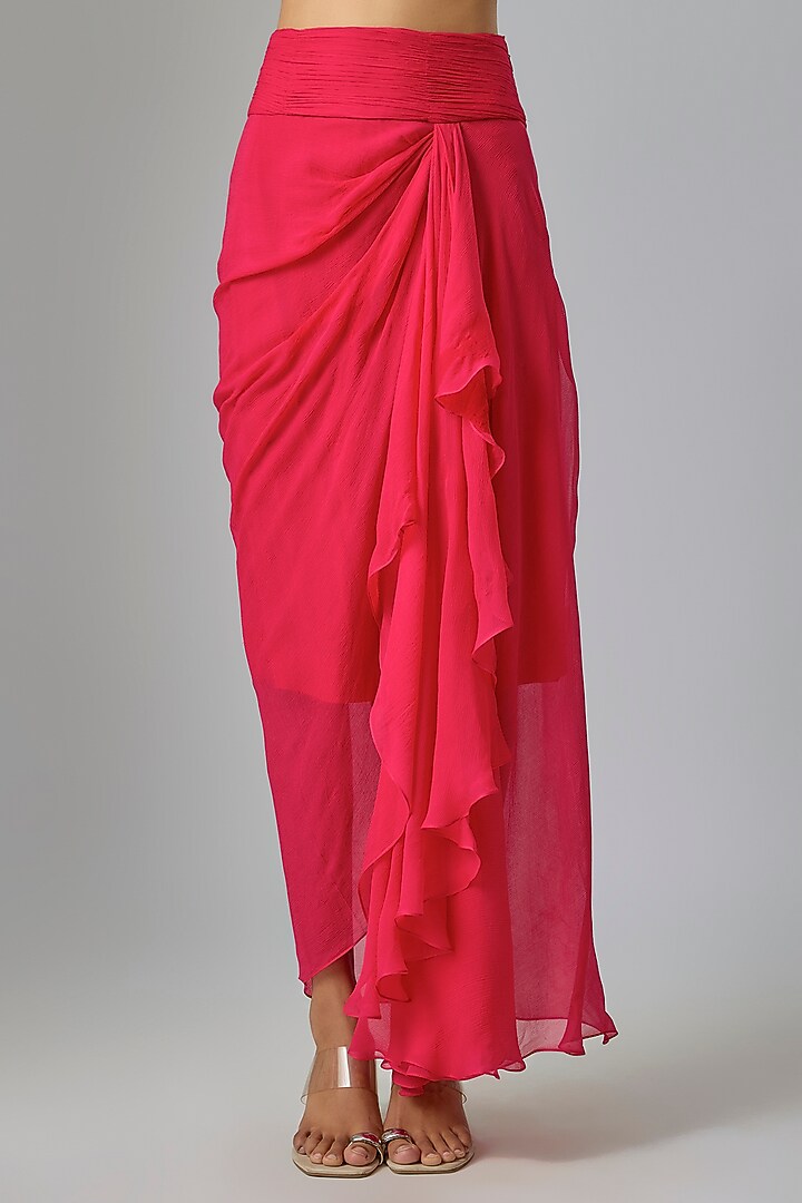 Red Chiffon Hand & Machine Embroidered Cape Set by Anushree Reddy at Pernia's Pop Up Shop