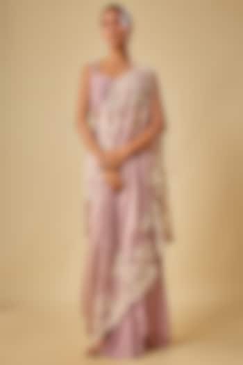 Pink Chiffon Cutdana Hand Embroidered Cape Set by Anushree Reddy at Pernia's Pop Up Shop