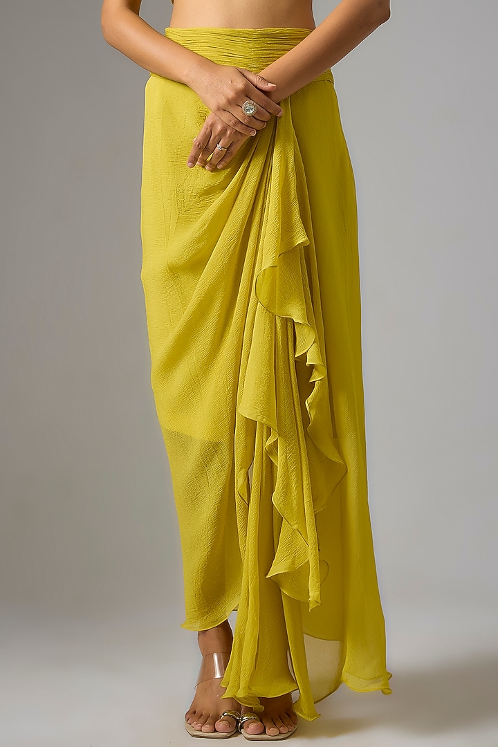 Yellow Chiffon Hand Embroidered Cape Set by Anushree Reddy at Pernia's Pop Up Shop