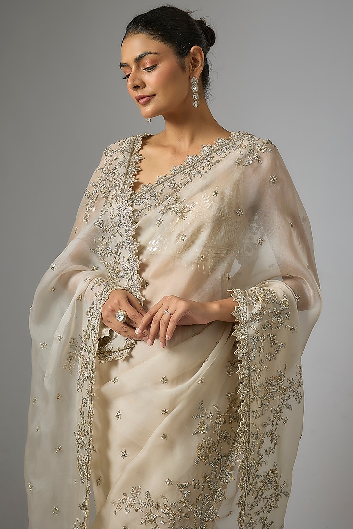 Ivory Organza Hand Embroidered Bridal Saree Set by Anushree Reddy at Pernia's Pop Up Shop
