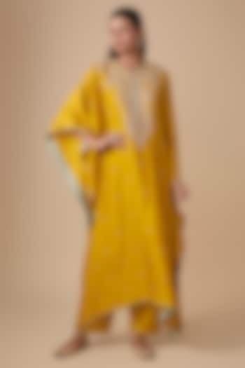 Mustard Dupion Silk Hand Embroidered Kaftan Set by Anushree Reddy at Pernia's Pop Up Shop