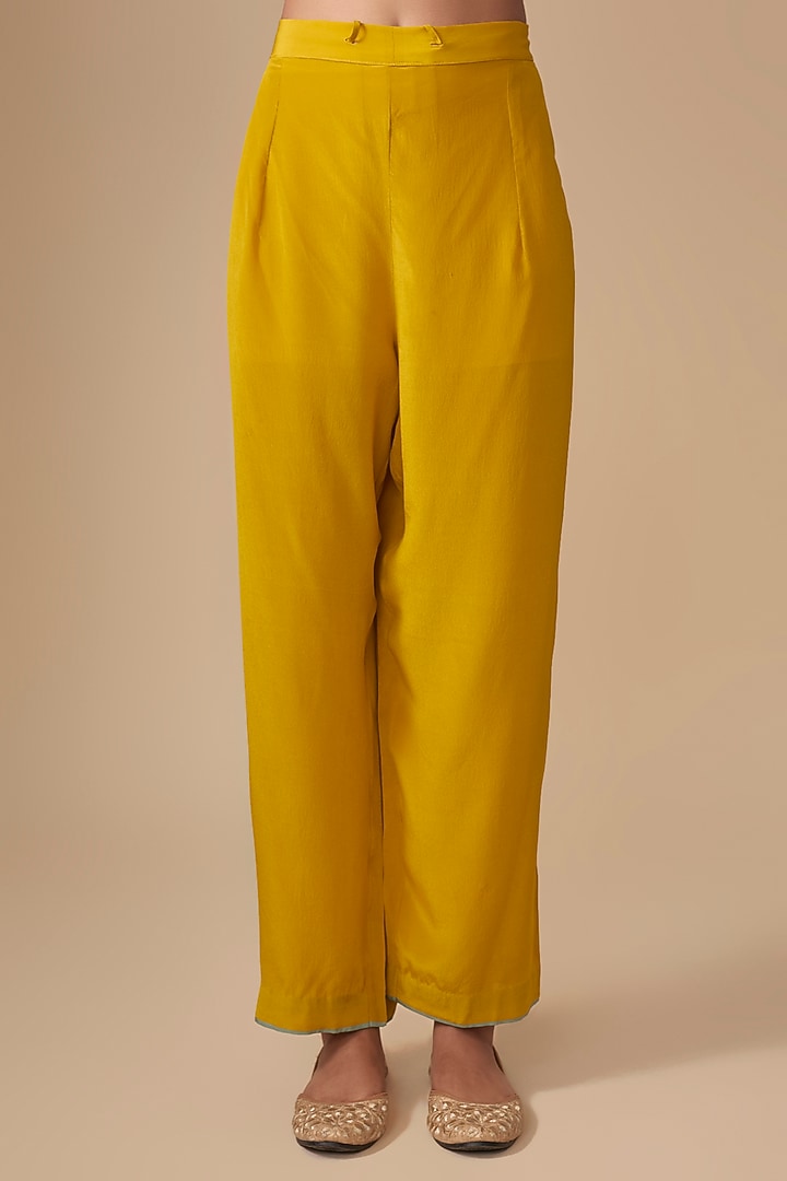 Mustard Dupion Silk Hand Embroidered Kaftan Set by Anushree Reddy at Pernia's Pop Up Shop