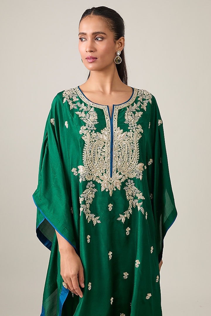 Emerald Green Dupion Silk Hand Embroidered Kaftan Set by Anushree Reddy at Pernia's Pop Up Shop