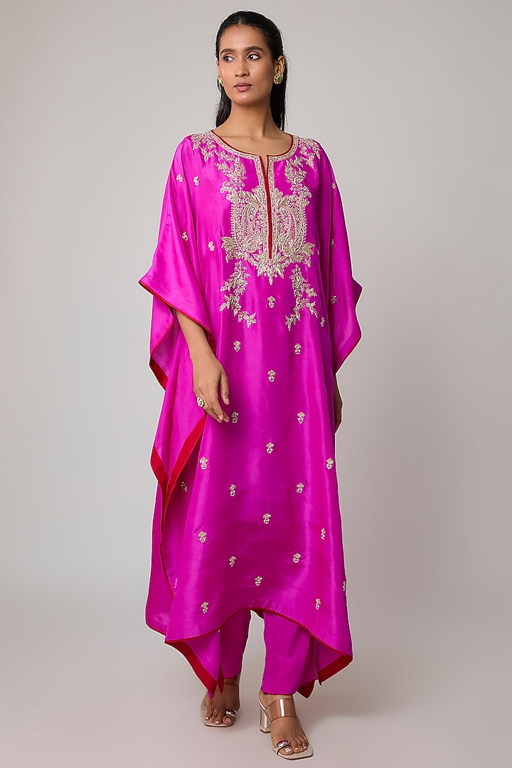 Hot Pink Dupion Silk Hand Embroidered Kaftan Set by Anushree Reddy at Pernia's Pop Up Shop