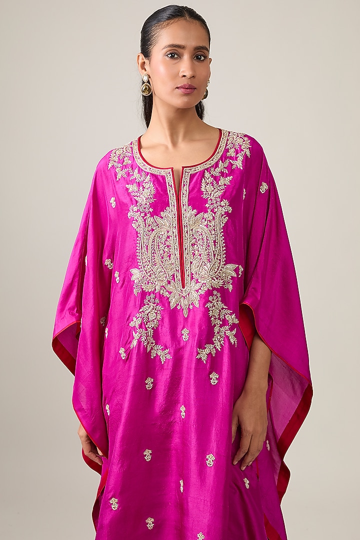 Magenta Dupion Silk Hand Embroidered Kaftan Set by Anushree Reddy at Pernia's Pop Up Shop