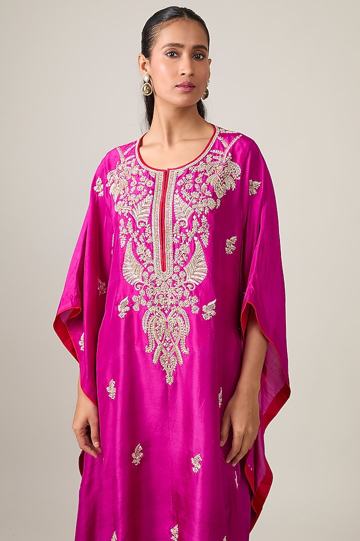 Magenta Dupion Silk Hand Embroidered Kaftan Set by Anushree Reddy at Pernia's Pop Up Shop