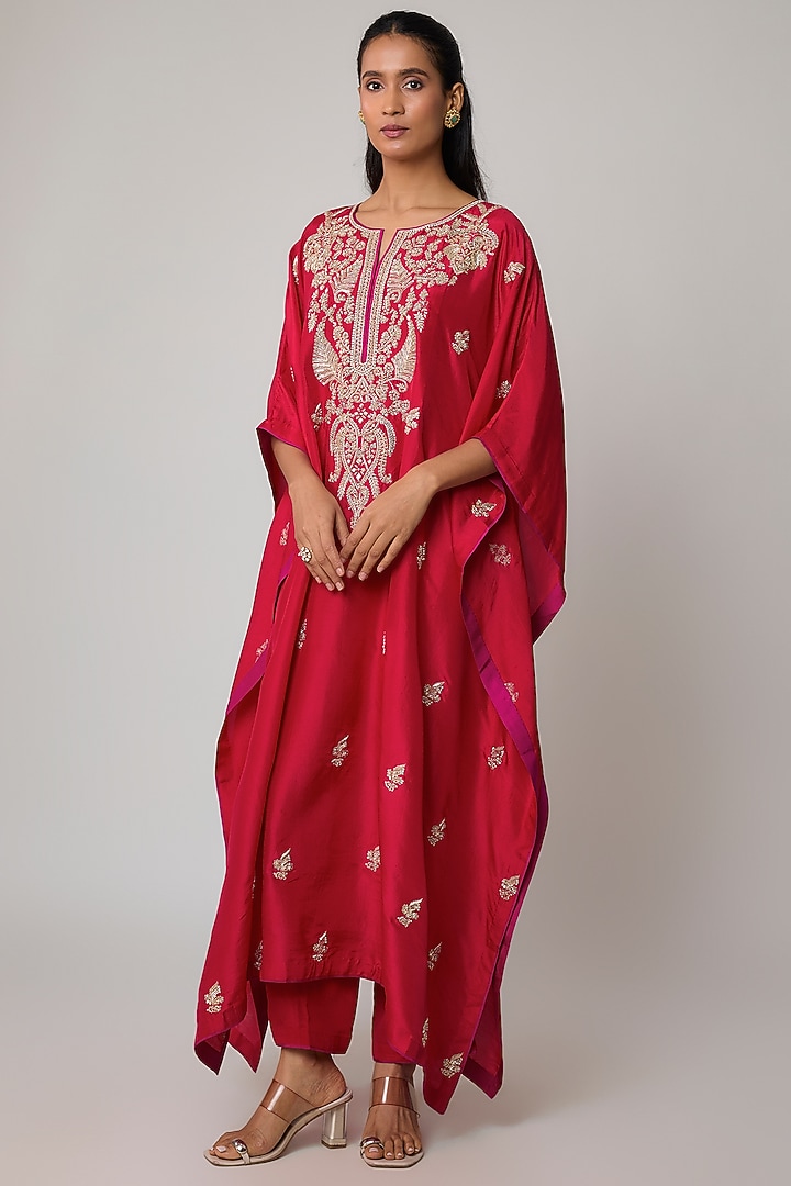 Red Dupion Silk Hand Embroidered Kaftan Set by Anushree Reddy at Pernia's Pop Up Shop