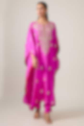 Hot Pink Dupion Silk Hand Embroidered Kaftan Set by Anushree Reddy at Pernia's Pop Up Shop