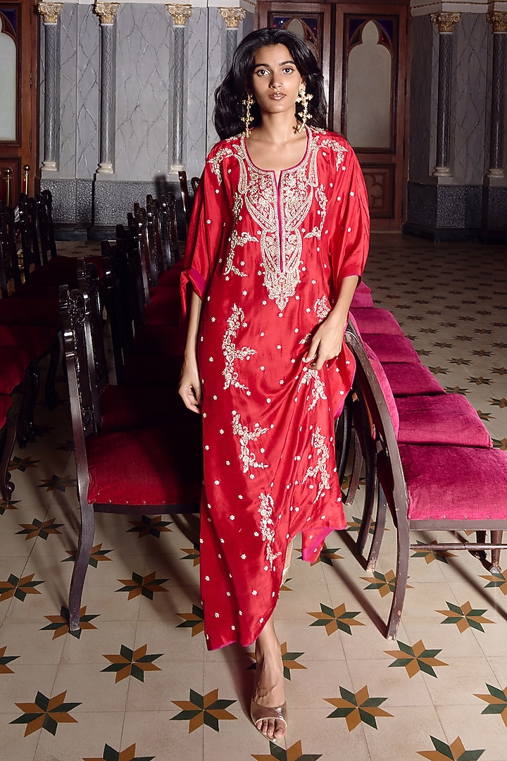 Red Dupion Silk Embroidered Kaftan Set by Anushree Reddy at Pernia's Pop Up Shop