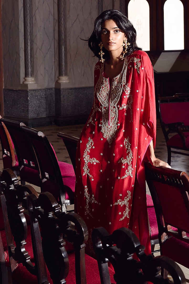 Red Dupion Silk Embroidered Kaftan Set by Anushree Reddy at Pernia's Pop Up Shop