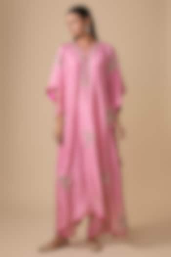 Pink Dupion Silk Boota Hand Embroidered Kaftan Set by Anushree Reddy at Pernia's Pop Up Shop