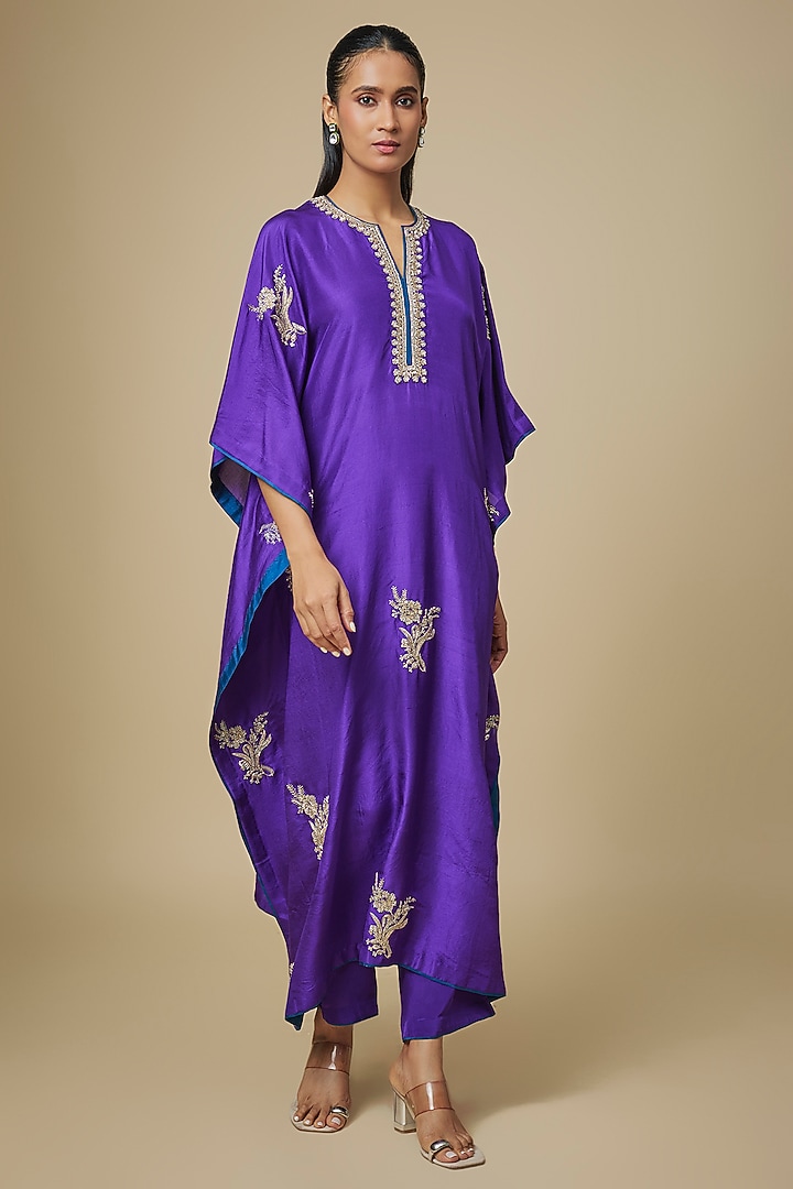 Purple Dupion Silk Hand Embroidered Kaftan Set by Anushree Reddy at Pernia's Pop Up Shop