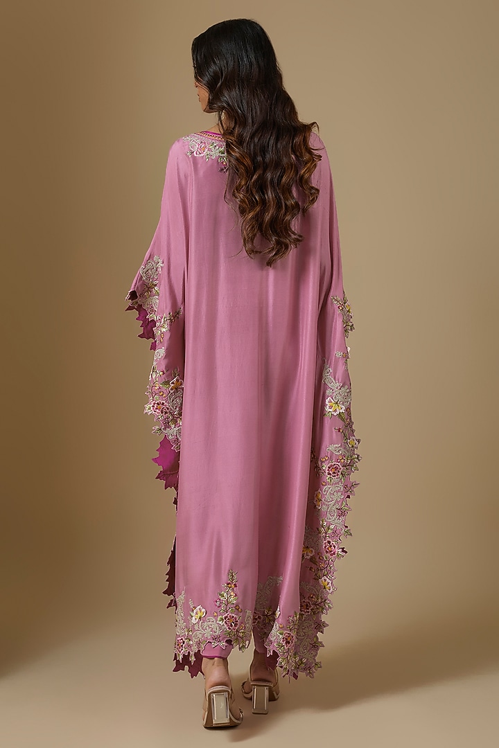 Pink Dupion Silk Hand Embroidered Kaftan Set by Anushree Reddy at Pernia's Pop Up Shop