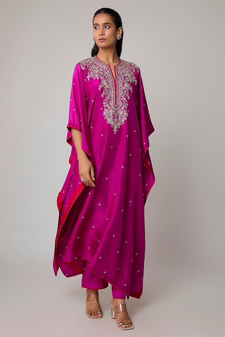 Magenta Dupion Silk Hand Embroidered Kaftan Set by Anushree Reddy at Pernia's Pop Up Shop