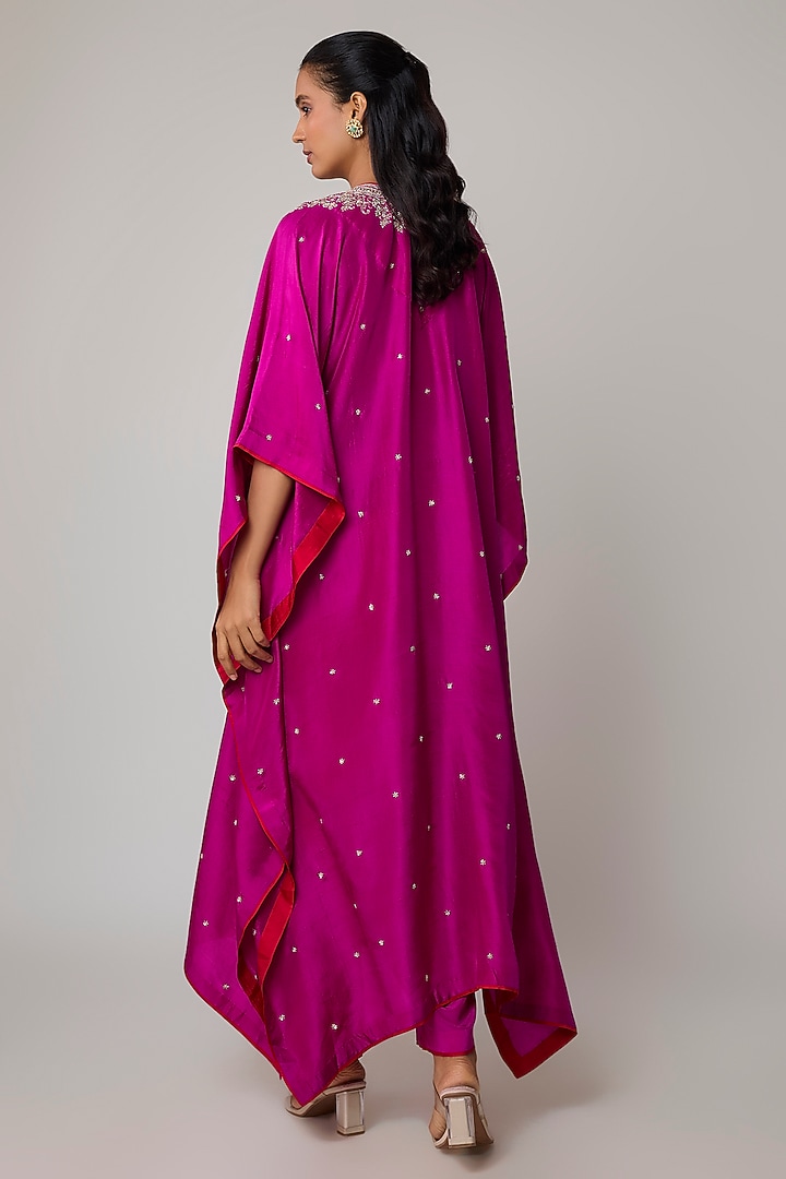 Magenta Dupion Silk Hand Embroidered Kaftan Set by Anushree Reddy at Pernia's Pop Up Shop